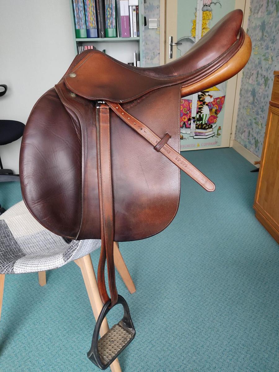 Selle DEVOUCOUX Biarritz 17.5 toute équipée