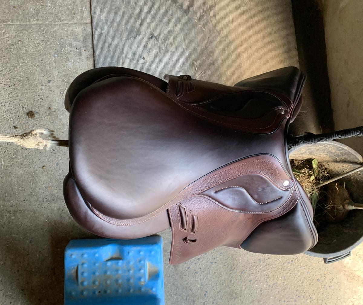 Selle DEVOUCOUX 17.5